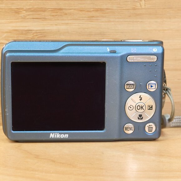 Nikon Coolpix S210 8 MP Digital Camera 3× Optical Zoom / Blue / Tested - Picture 5 of 9